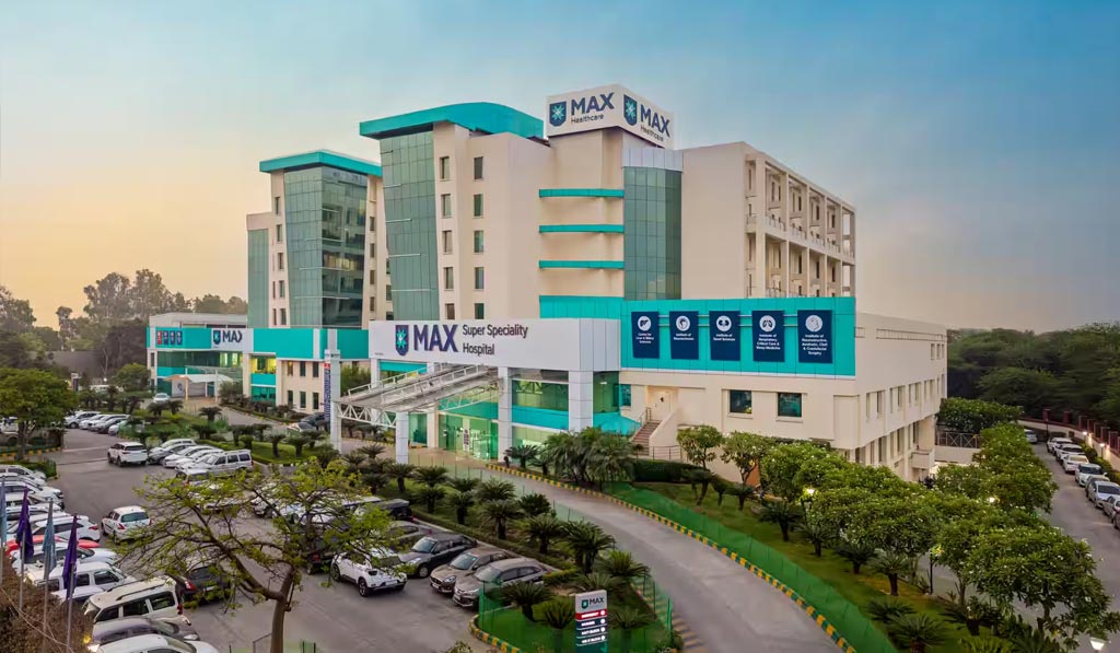 مستشفى-ماكس-دلهي